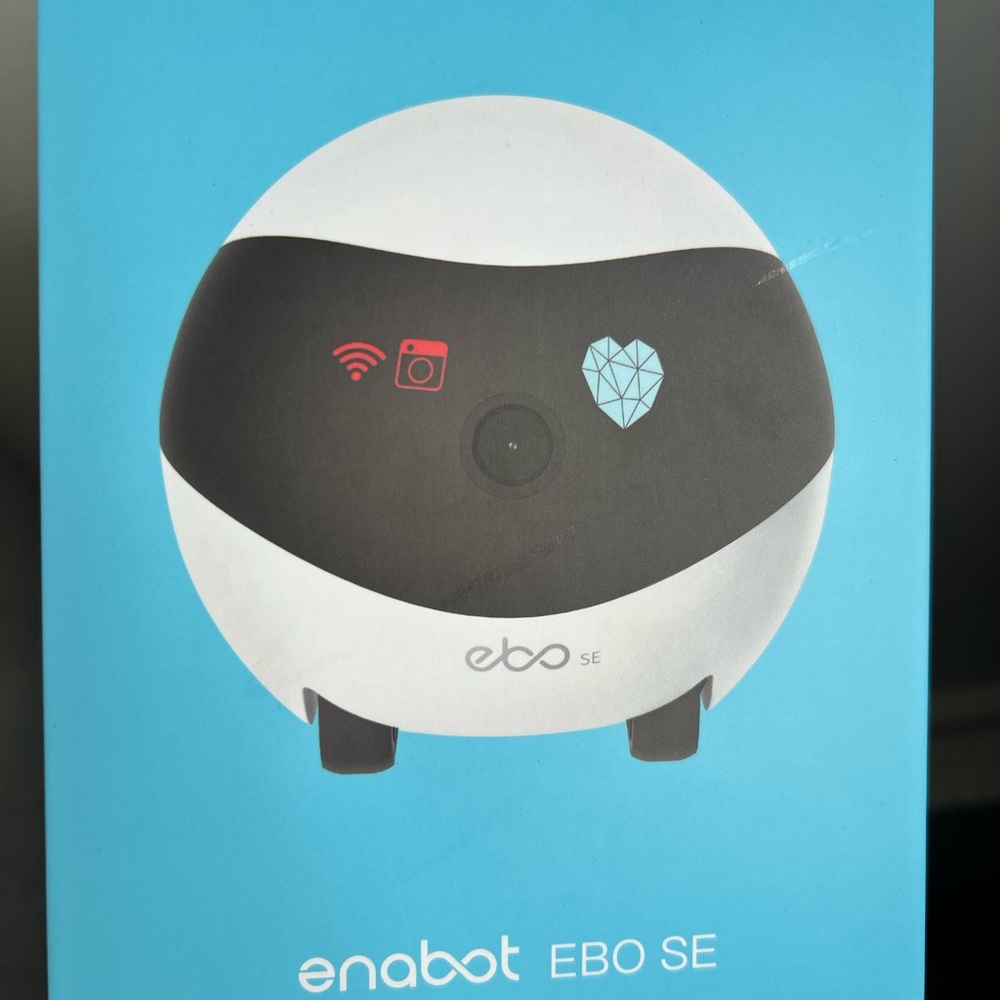 EBO SE White Smart Robot for Pet Monitoring